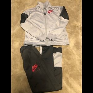 Nike Boys Jogger set
